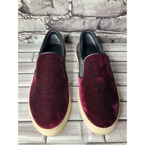 Barney’s New York Red Velvet Suede Slip On Casual Sneakers Shoes Women 36EU/6M U - Picture 2 of 16